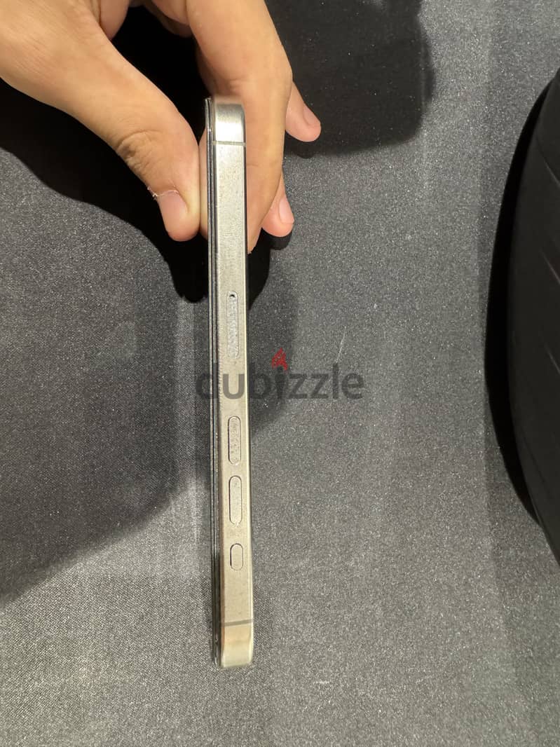 Apple - iPhone 15 Pro 2