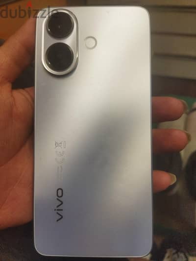 فيفو V60