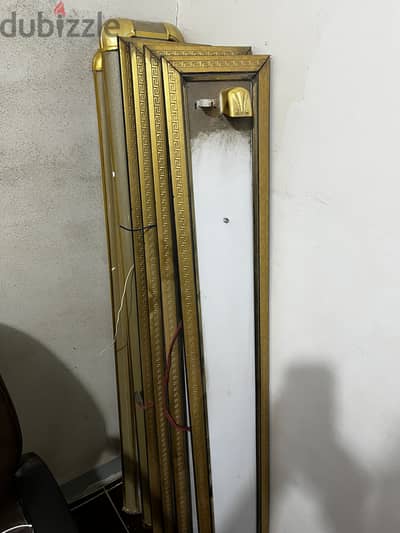 وحدات اضاءة بحالتها