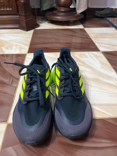 Adidas pure boost 5 size 44.5