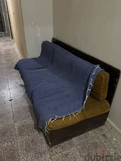كنبة سحارة