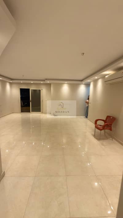 3-room apartment suitable for administrative rent in front of Carrefour Open View Zahra Al-Maadi