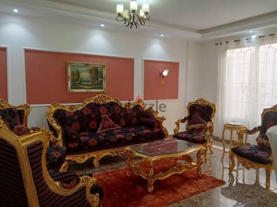 صالون دمياطي مذهب فاخر للبيع – حالة ممتازة