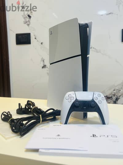 PS5 Slim Digital 1TB - استخدام بسيط جداً يُعتبر جديد