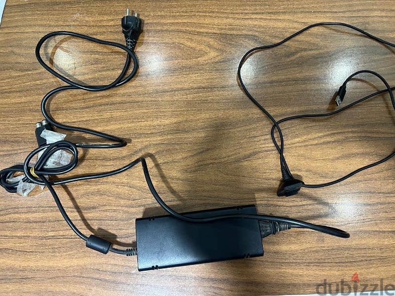 Xbox 360 s - used 6