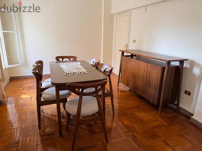 Dining room 4