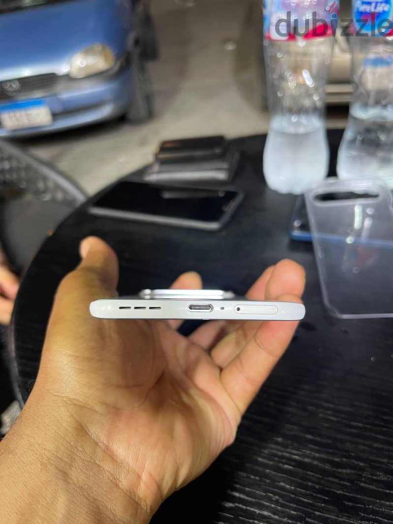 Tecno Spark Slim 3