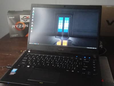 Acer Travelmate p645-MG