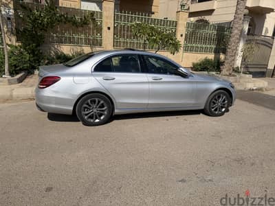 مرسيدس بنز سي 180 2016