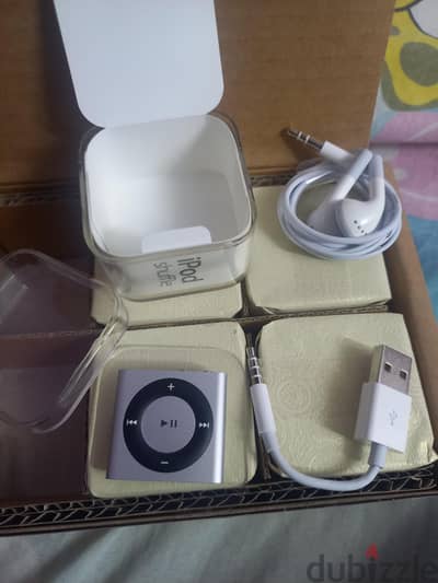 ipod shuffle 4th generation جديد متفتحتش السعر قابل نقاش