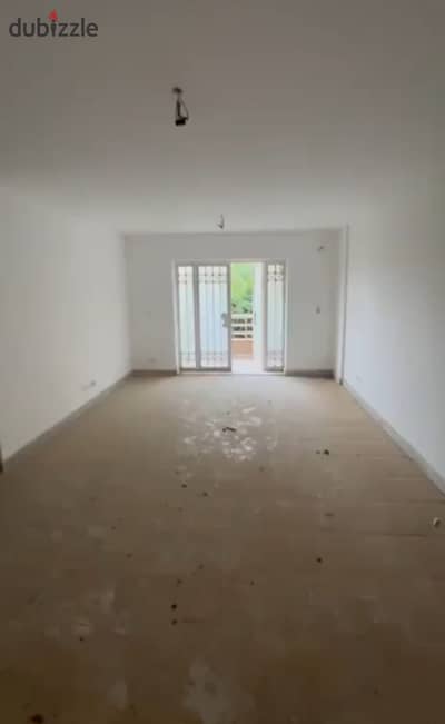 Apartment for sale in Madinaty, ground floor with a garden of 124 square meters and a garden of 50 square meters for the price of 6,750