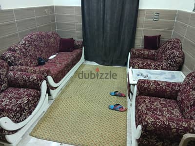 انتريه عموله بحاله جيده جدا للبيع