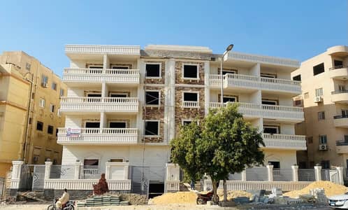 Own the finest locations in Al-Shorouk in the seventh area, 155 meters, at the best price directly in front of Madinaty.