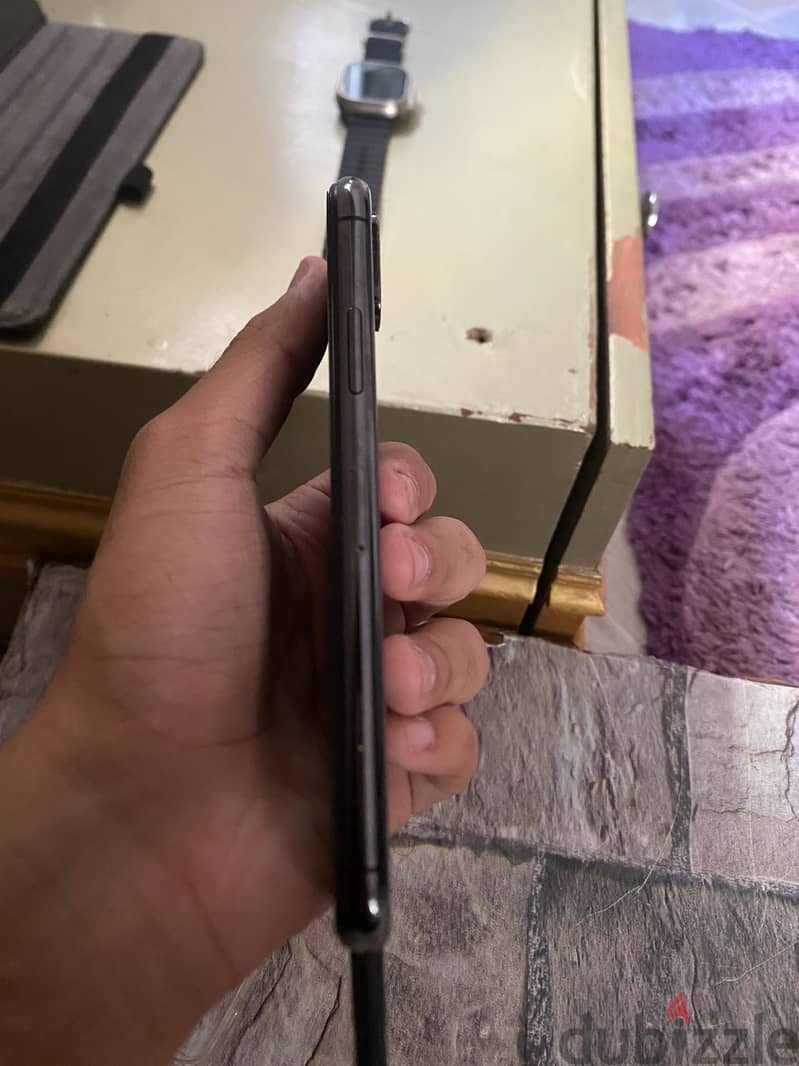 Apple - iPhone XS 2