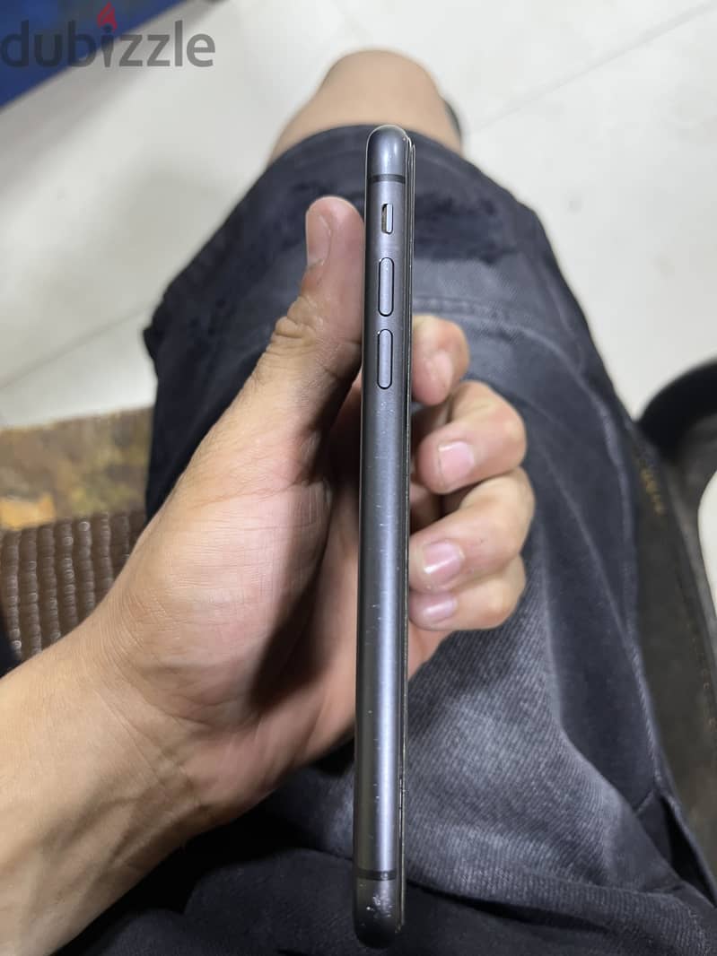 Apple - iPhone 11 3