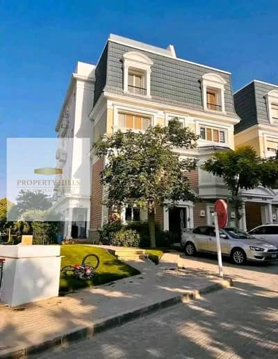 اي فيلا استلام فوري نازل من سعرها في ماونتن فيو  1.1-Mountain Wiew 1.1 أمام النائب العام و بوابات الرحاب