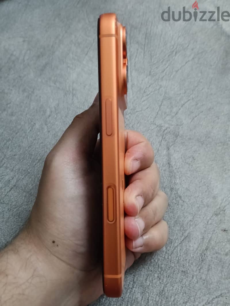 Apple - iPhone 17 Pro 4