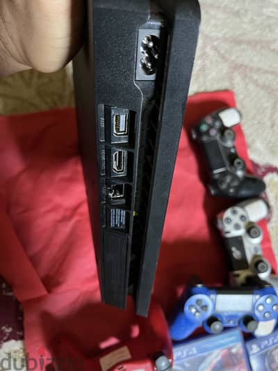 Ps4 slim