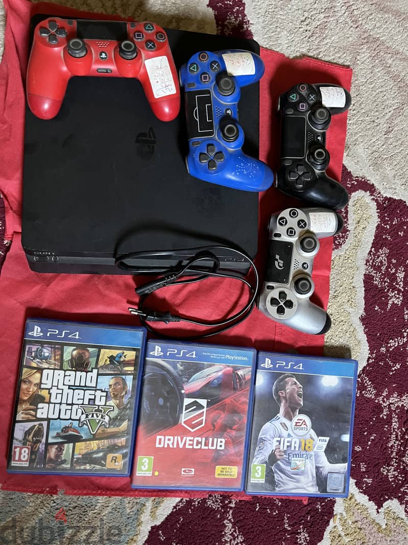 Ps4 slim 4