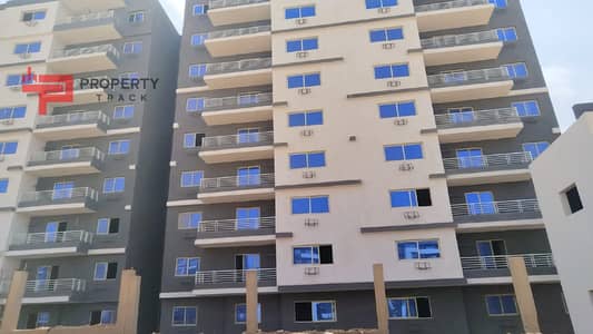Apartment with immediate delivery next to the British University and the Capital Airport in the Stau Compound - stau