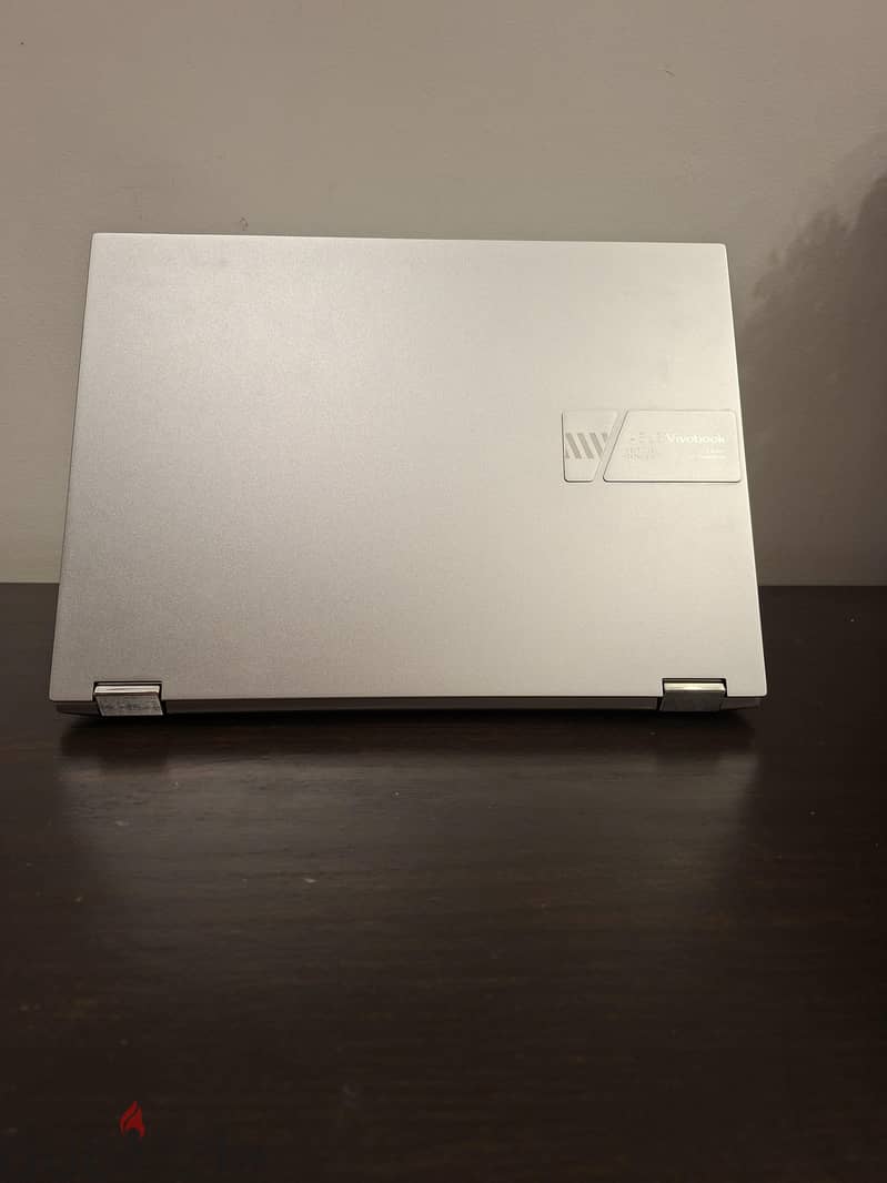 Asus Vivobook 14 3
