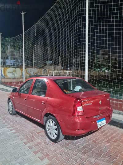 Renault Logan 2011