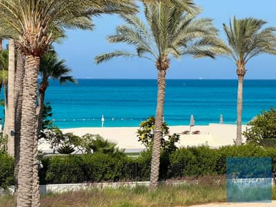 Villa For Rent First Row On Beach Direct On The Open Sea With Big Garden and New Luxury Furniture In Marassi Celia With The Lowest Price