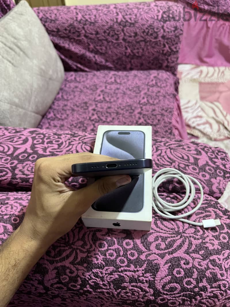 Apple - iPhone 15 Pro 3