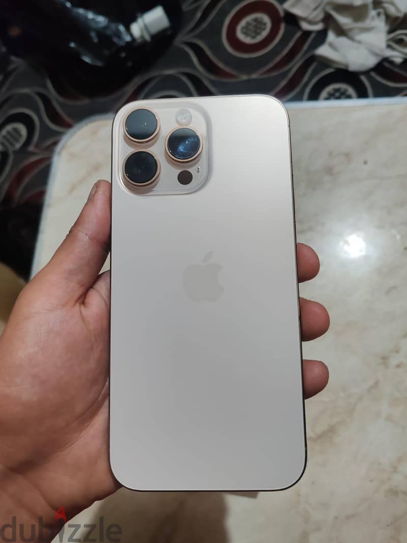 Apple - iPhone 16 Pro Max 8