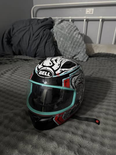 Bell helmet
