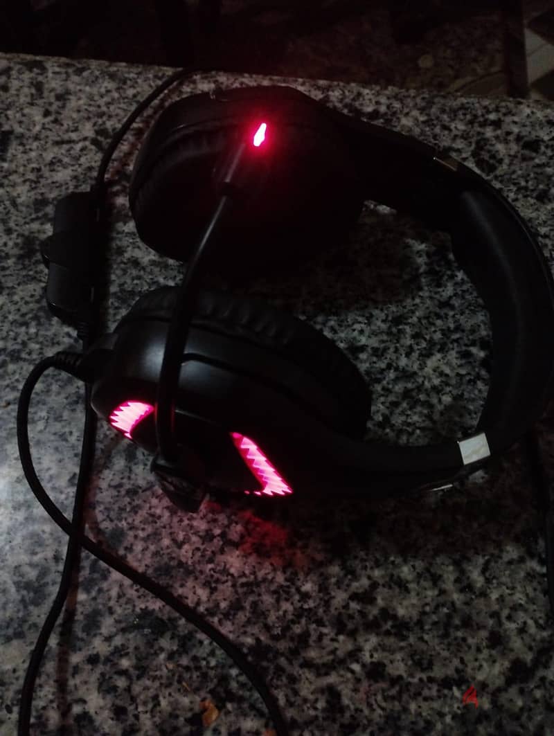 سماعات 4