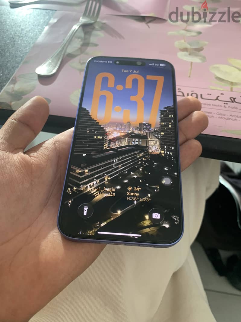 Apple - iPhone 16 Plus 1