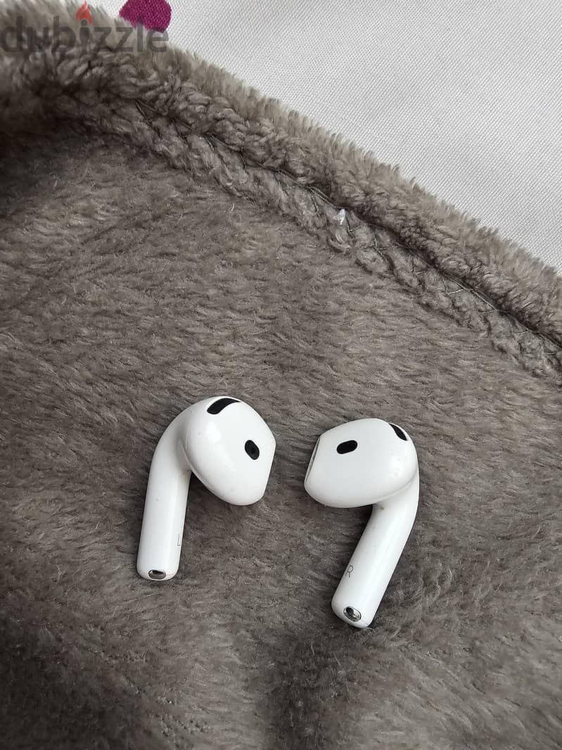 Airpods 4 4