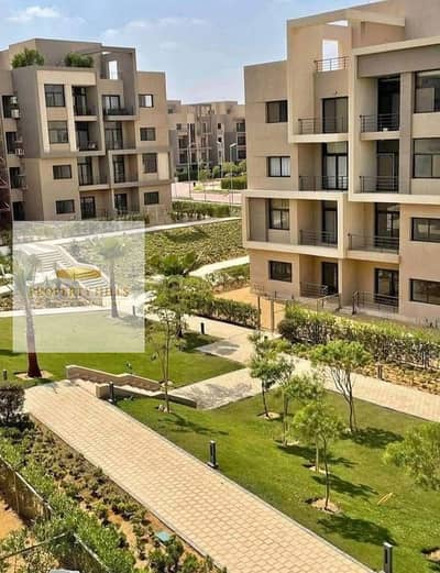 Immediate delivery apartment, fully finished, in the heart of Fifth Settlement, Five Square Compound, in the best location in the compound