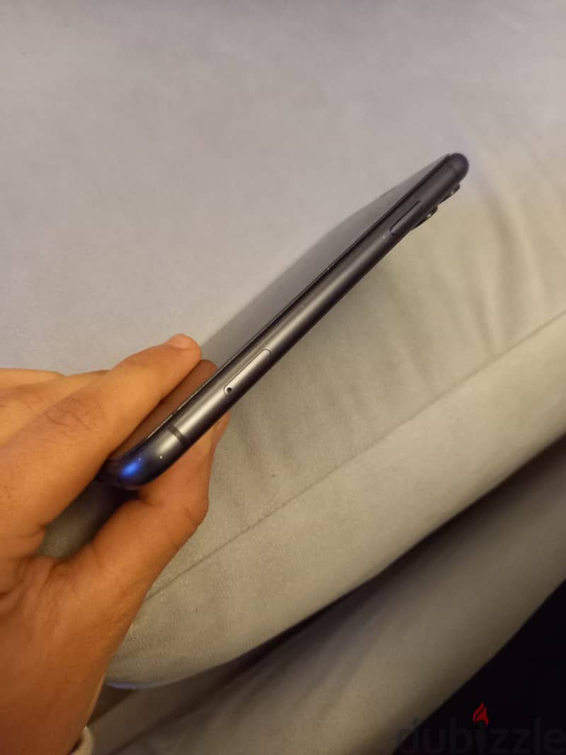 Apple - iPhone 11 2