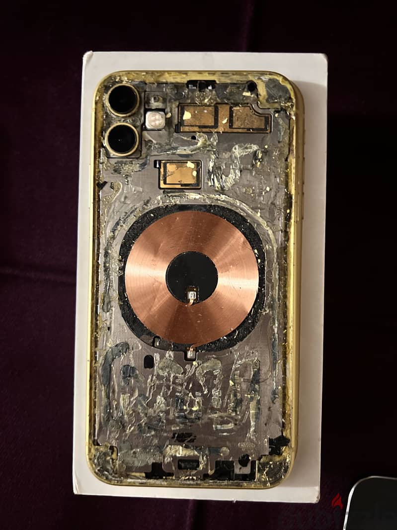 iPhone 11 128g 3