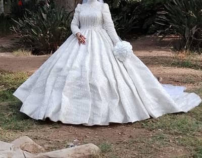 فستان زفاف استعمال مرة واحدة