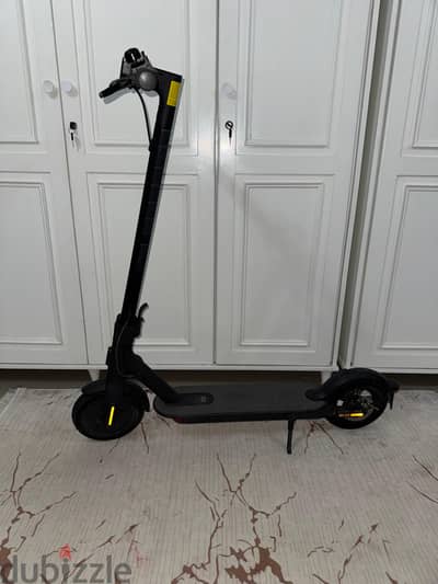 Xiaomi Scooter Essential سكوتر شاومي اسنشيال
