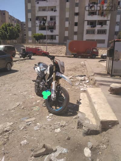 تريلا بنلي موديل ٢٠٢١ رخصة سنتين ونص حالة فوق الممتازة