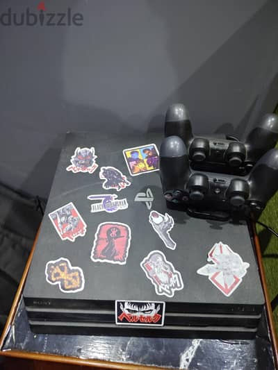 ps4 pro 1T, have fc25 offline and god of war