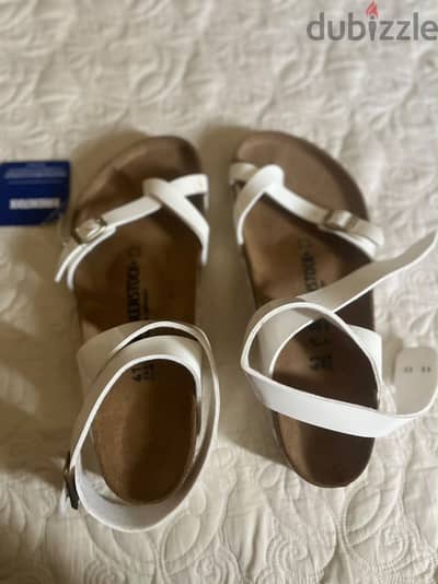 New with tag Birkenstock sandals