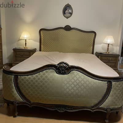 Luxury Classic Wooden Bed 160×200