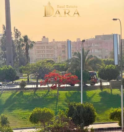 Apartment for sale 250m super lux in the sixth neighborhood villas (second line from the passage axis)
