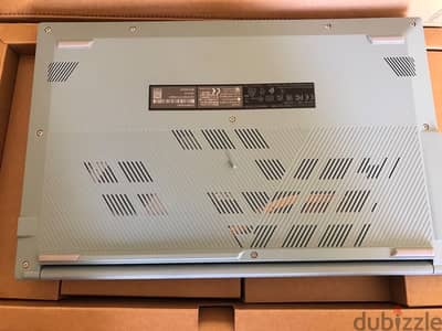 ASUS Vivobook Go