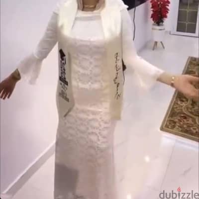 فستان اوف وايت للبيع