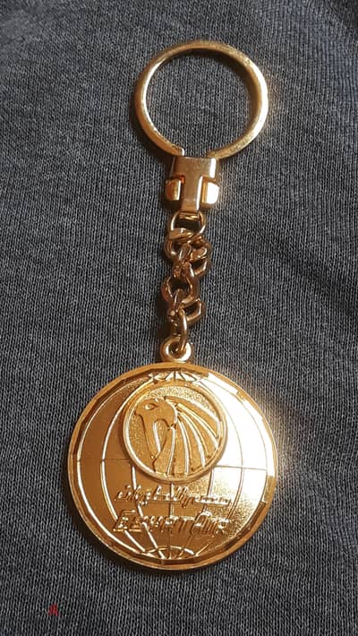 egyptair aviation keychain old vintage gold plated