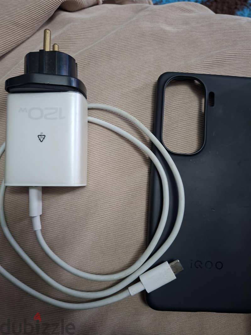 vivo iQOO Neo 10 Pro+ 1
