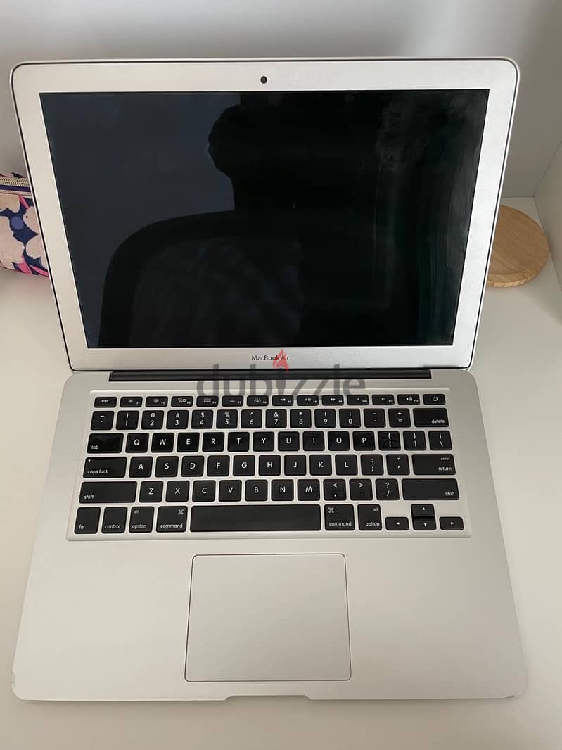 MacBook Air 13 inch 2015 1
