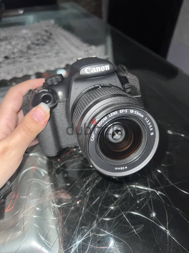 Camera canon EOS 1200D 1