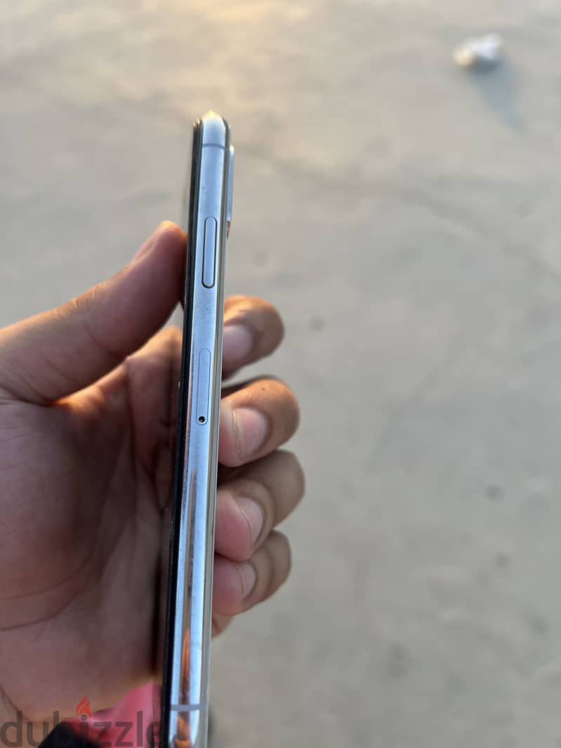 Apple - iPhone XS 5